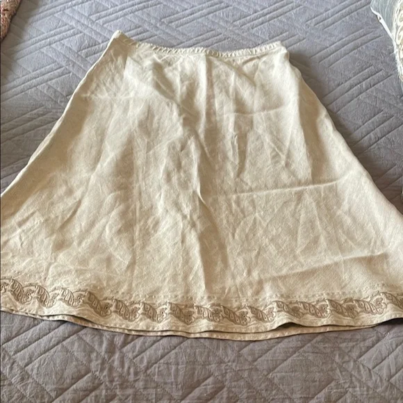 J Jill 100% linen adorable eyelit skirt size small light cream color - Picture 1 of 7